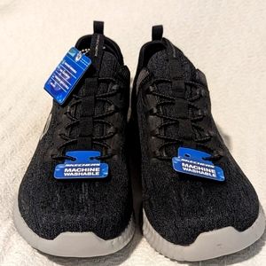 Sketchers Shoes